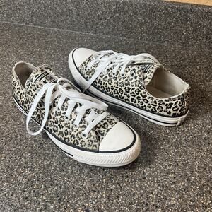 Converse All Star Low Top Womens Sz 8 Cheetah Print Canvas Sneaker Skate Lace Up